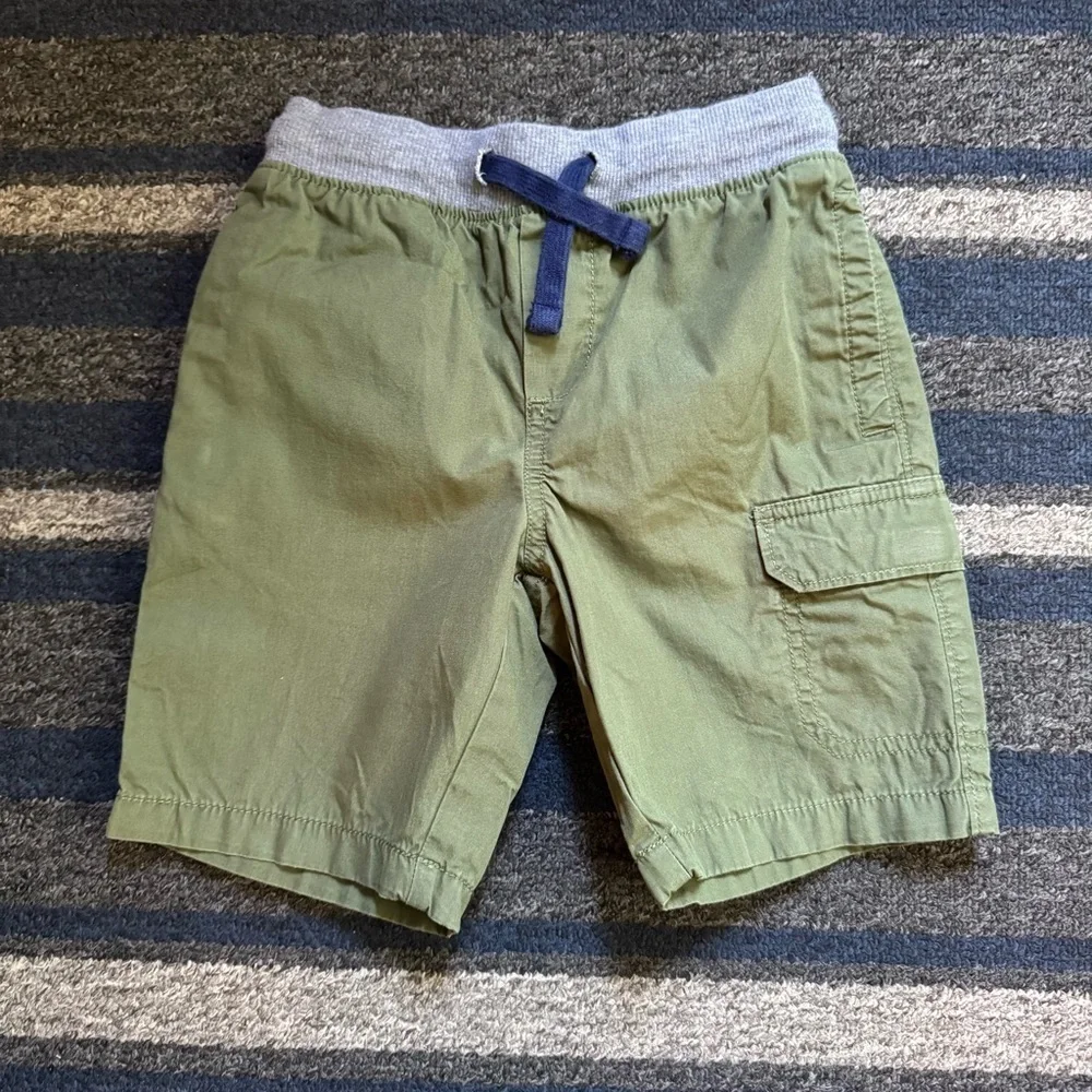 Carter’s Boys Olive Green Cargo‎ Shorts Size 5